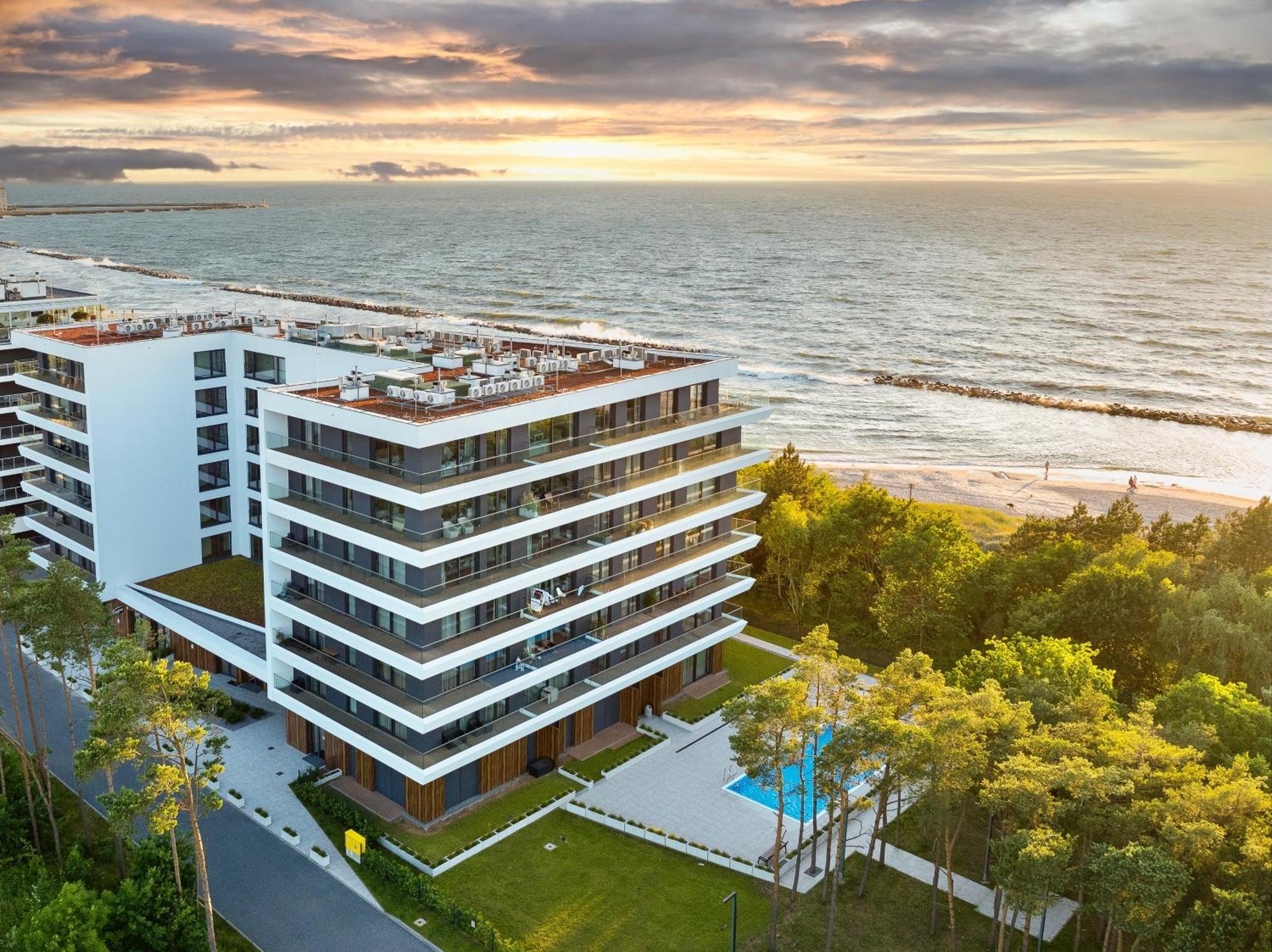 Nautic Park Apartamenty Darlowko Exteriör bild